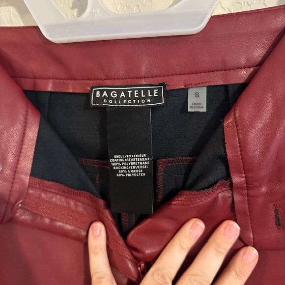 Bagatelle Red Faux Leather High Waisted Straight Leg Cropped Pants - Picture 8 of 9